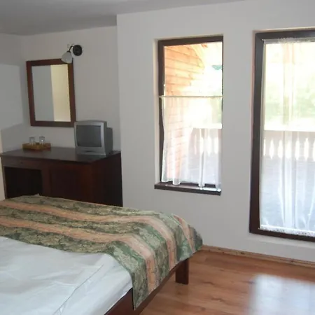 Hotel Complexul Turistic Cheile Butii 3*